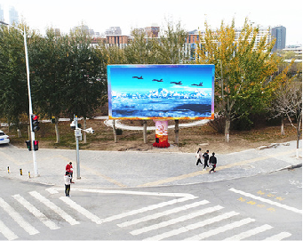 泉州户外大屏广告投放要点。